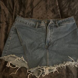 SHEIN Denim Frayed Hem Skort